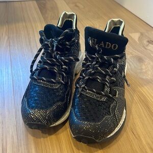 COPY - vlado cleo sneakers, size 8